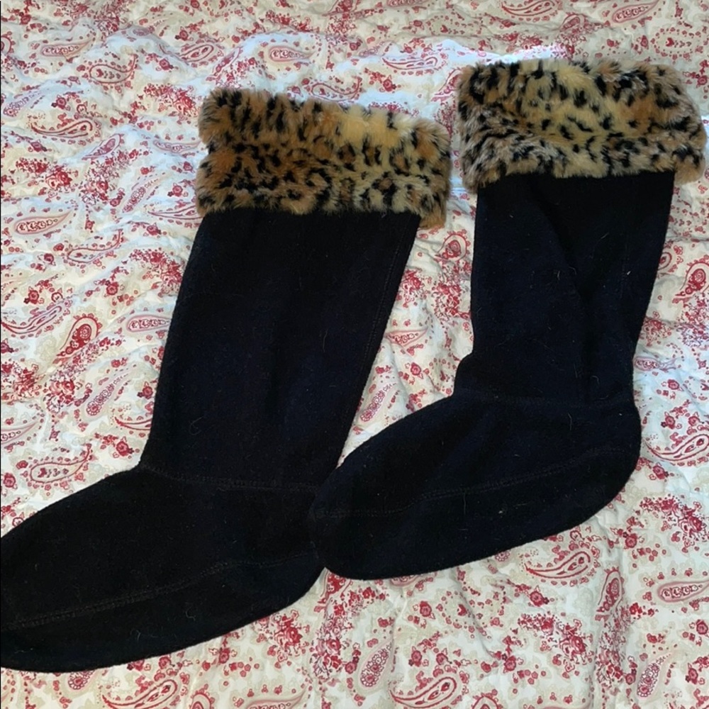 Hunter boot socks, black fleece/cheetah fur detail